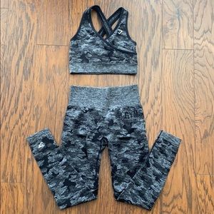 Gymshark Black Camo Sports Bra & leggings